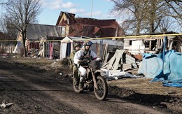 Quân đội Nga đẩy mạnh chiến thuật dùng xe máy trên chiến trường Ukraine