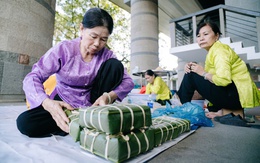 Thi nấu bánh chưng dâng cúng Quốc Tổ Hùng Vương