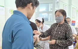 Cánh én nhỏ đã bay về trời