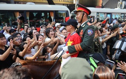 Nói với con về hòa bình