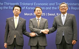 Hàn - Nhật - Trung đối phó thuế ông Trump