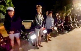 Nhóm ‘báo thủ’ tuổi teen bị xử phạt 80,5 triệu đồng vì chạy xe máy với…10 không