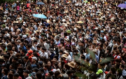 300.000 lượt du khách về đền Hùng trước ngày chính hội