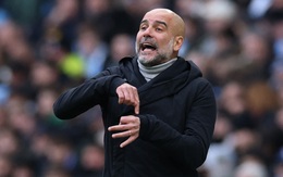 HLV Guardiola cho rằng fan Man United nên cảm thấy nhục nhã