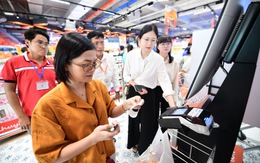 Chuyển đổi số để phục vụ khách hàng tốt hơn