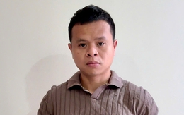 Vụ 'bỗng dưng bị làm giám đốc': Hủy bỏ tạm hoãn xuất cảnh với anh Ngô Hoàng Vỹ