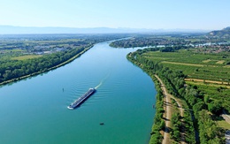 Các dòng sông lớn ở châu Âu bị vi nhựa xâm chiếm một cách đáng báo động