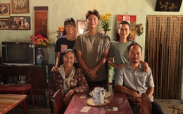 Review 'Lật Mặt 8' của Lý Hải: Bức tranh gia đình Việt đầy màu sắc