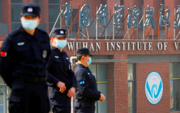 Trung Quốc bất ngờ công bố sách trắng về đại dịch, nêu khả năng COVID-19 bắt nguồn từ Mỹ
