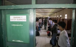 Indonesia thí điểm đưa học sinh cá biệt vào trại huấn luyện quân sự