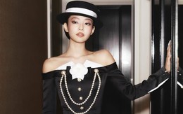 Nghệ sĩ K-pop thống trị thương hiệu xa xỉ: Đo thần tượng bằng giá trị thời trang?