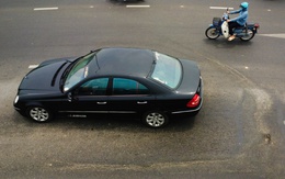 Mặt đường nút giao ngàn tỉ ở Nha Trang xuất hiện vết sụt lún