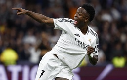 Vinicius tức giận khi bị CĐV Barca chế nhạo là 'Quả bóng vàng bãi biển'