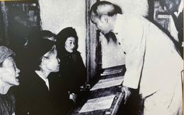 Bác Hồ với giáo dục: Học để làm người, học để phụng sự