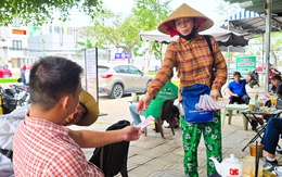 Giải độc đắc liên tục xuất hiện, dân miền Tây 'đua nhau' mua vé số