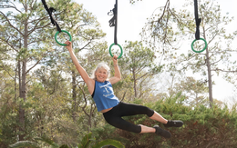 Cụ bà ‘ninja tuổi thất thập’ Ginny MacColl