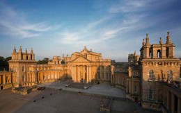 Trộm bồn cầu bằng vàng nặng 98kg trong 5 phút