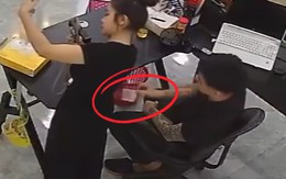 Chồng móc ví vợ thành công, hội anh em lập tức đòi truyền bí kíp