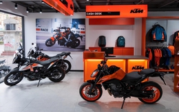 Hãng xe máy châu Âu tạm dừng hoạt động ở Việt Nam, xả kho xe giảm giá tới cả trăm triệu