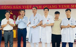 Khen thưởng kíp y bác sĩ bị đánh vẫn cứu kịp thời bệnh nhi 12 tuổi sốc phản vệ