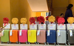 Học sinh giỏi, xuất sắc lớp 12 của một trường ở Quảng Nam được tặng vali du lịch