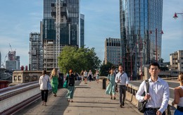 Số lượng người Mỹ xin định cư tại Anh đạt mức kỷ lục