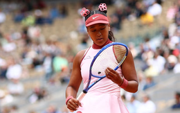 Naomi Osaka nổi quạu vì bị gọi dậy lúc hừng sáng để thử doping