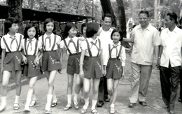 Nhớ một thời Hồng Nhung, Hồng Kỳ, đội Họa Mi hát ở Cung Thiếu nhi Hà Nội