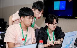Sinh viên Việt Nam phá kỷ lục cuộc thi toàn cầu Huawei ICT Competition