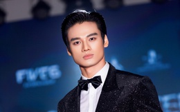 Minh Khắc thay Hà Quang Trung thi Mister Supranational phút 89