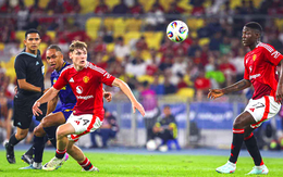 Các ngôi sao Đông Nam Á đánh bại Man United