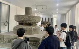 Bảo vật quốc gia miền Trung nơi mấy lớp khóa, nơi dễ tiếp cận