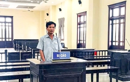 Đánh bài tiến lên ăn tiền 1 người bị lãnh án tù