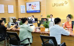 Lộ diện ngân hàng ‘cắt’ cả nghìn nhân sự