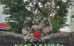 Xá lợi trái tim Bồ tát Thích Quảng Đức được tôn trí, chiêm bái từ 14h ngày 6-5