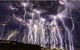 Trỉa bắp ngoài đồng, người đàn ông bị sét đánh chết