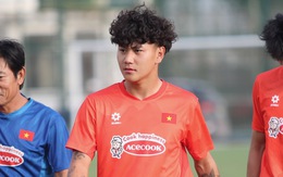 Bùi Alex được đồng đội khen ngợi