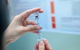 Cảnh báo trẻ dư cân bị sốt xuất huyết dễ nguy kịch