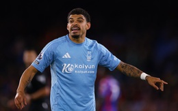 Bảng xếp hạng Ngoại hạng Anh vòng 35: Nottingham Forest văng khỏi top 5