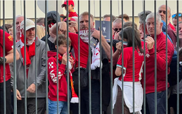 Bộ trưởng Pháp xin lỗi người hâm mộ Liverpool vì sự hỗn loạn ở chung kết Champions League