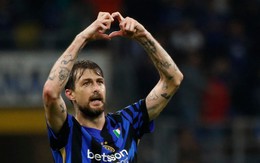 Acerbi - từ vực thẳm đến người hùng Champions League ở tuổi 37