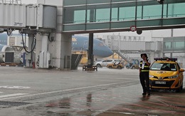 Nhiều chuyến bay đến Tân Sơn Nhất phải bay vòng chờ hạ cánh