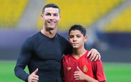Ronaldo hào hứng khoe tin con trai được gọi vào đội tuyển U15 Bồ Đào Nha
