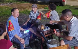 Lập chốt canh giữ cả ban đêm bảo vệ hồ đẹp thủ đô