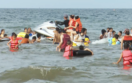 Dừng hoạt động mô tô nước ở biển Cửa Lò