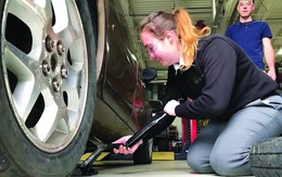 Tới tuổi trưởng thành, đến lớp học làm người lớn