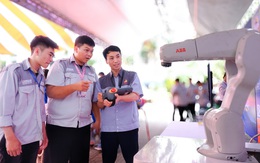 ‘Chuyến xe hướng nghiệp Đức’: Cửa ra thế giới mở ngay ở sân trường