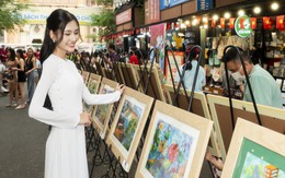 Hoa hậu Nguyễn Thanh Hà trao giải cuộc thi vẽ 'Thành phố xanh - Đẹp như trong tranh'