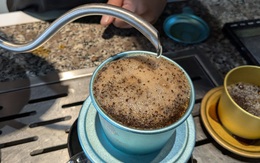 Từ vụ khởi tố chủ thương hiệu cà phê Dạ Thảo, cách nào phân biệt cà phê giả?