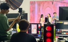 Khóc ròng với khách 'bom hàng' mua online